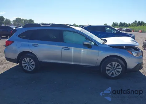 2017 Subaru Outback 2.5I Premium z USA, uszkodzony, nr VIN 4S4BSACC6H3278759